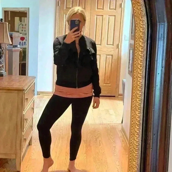 Black Ruffle Bomber Jacket Size Small - Picture 8 of 10